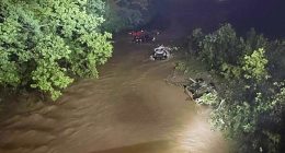 Flash flooding kills 5 in West Virginia, rescue teams searching for missing people