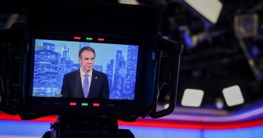 How opponents on the left are banding together to try to stop Andrew Cuomo in New York City