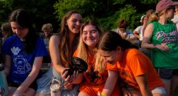 How to stay cool in the heat wave hitting parts of the US — even without air conditioning