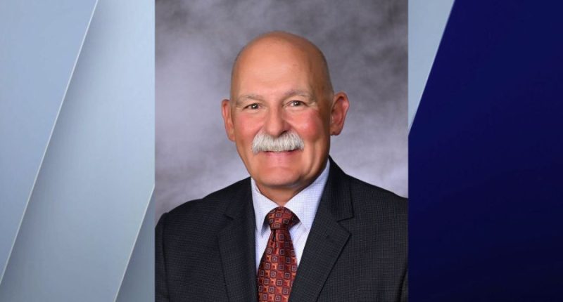 Illinois doctor's quick thinking saves teen's life at Disney World