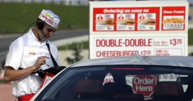 In-N-Out ex-employee files $3M lawsuit alleging discrimination over hair