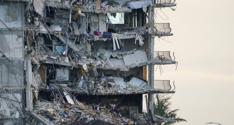 Investigation into Florida condo collapse is expected to finish in 2026