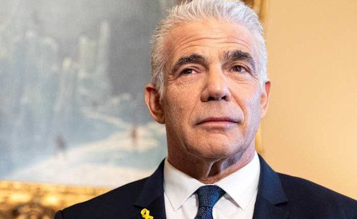 Israeli opposition leader rallies behind Netanyahu's Iran operation, suspending months of criticism