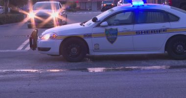 JSO: 2 men die after being found shot in shopping plaza on Baymeadows Road