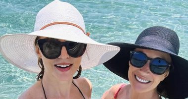 Jane Seymour, 74, and Heather Graham, 55, Turn Up the Heat in Swimwear