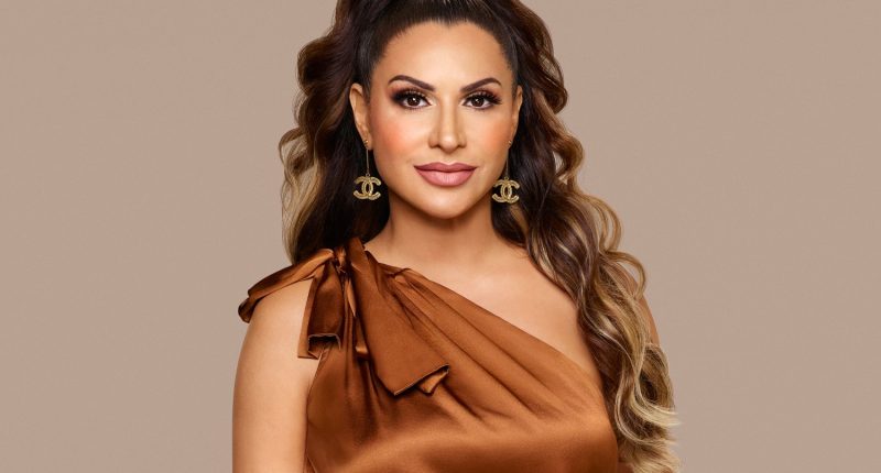 Jennifer Aydin Says Divorce Rumors Are 'Fake News'