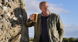 Jeremy Clarkson's advice to fans struggling to get table at his busy pub