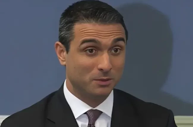 Judge Michael Farbiarz Wife, Parents, Religion, Ethnicity, Salary |