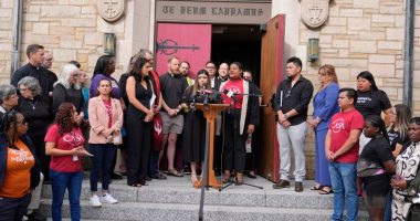 Judge orders Kilmar Abrego Garcia’s release from jail before trial, but ICE plans to detain him