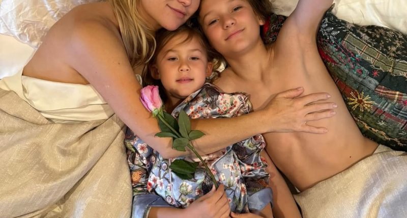 Kate Hudson On Playing The “Long Game” With Blended Family Dynamic