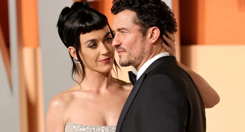Katy Perry Fans Slam ‘Aggravating’ Hypocrite Orlando Bloom for Attending Jeff Bezos' Wedding