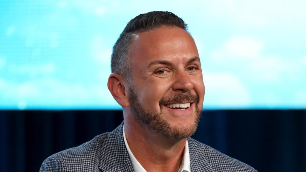 Loren Ruch, HGTV co-host, dies at 55