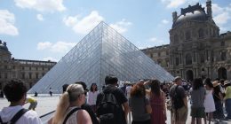 Louvre in Paris shuts down after workers go on strike over overcrowding issues
