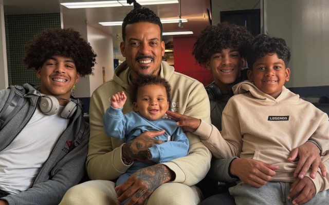 MATT BARNES POSES IN SWEET PHOTO WITH HIS KIDS, SAYS YOUNGEST IS ANANSA SIMS' TWIN