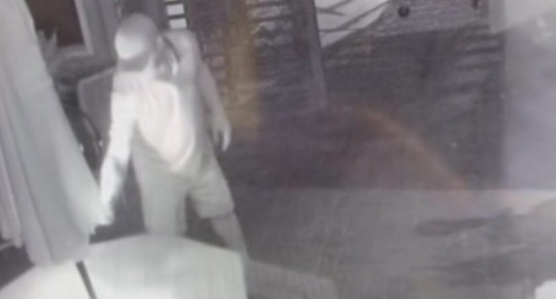 Man starts fire at Sliders in Fernandina Beach