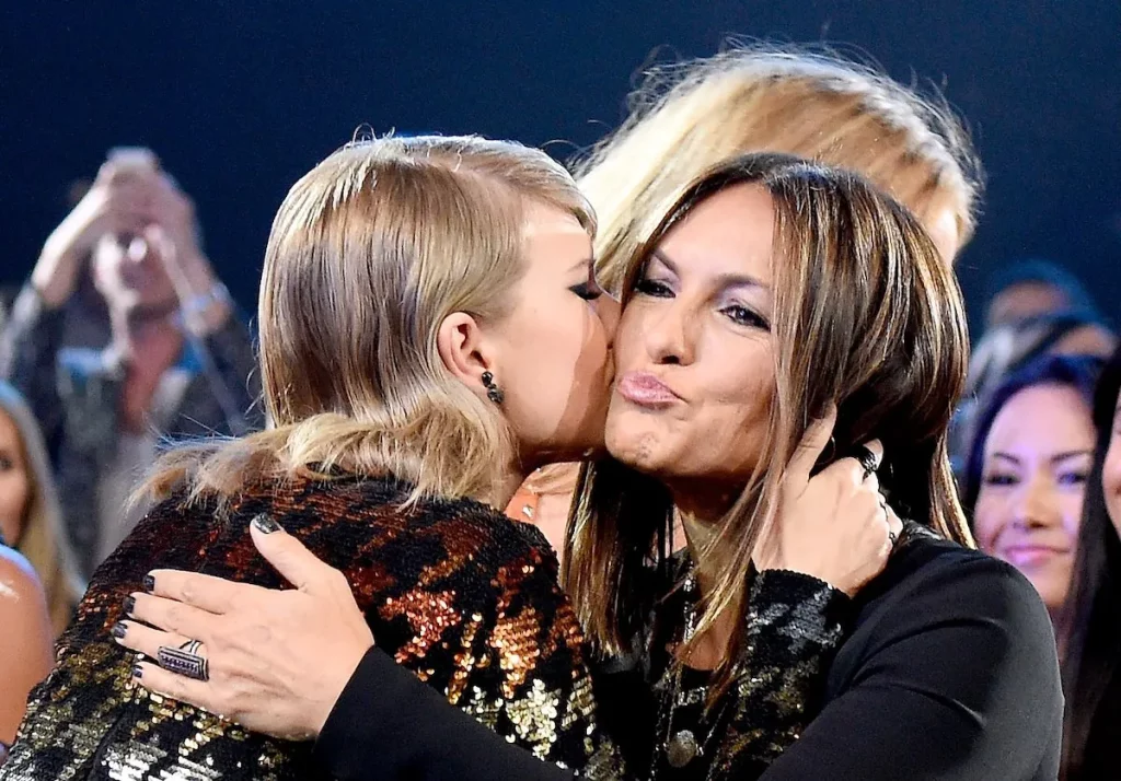 Mariska Hargitay Named Her Cat After a Taylor Swift Song: 'Payback's a B*tch' 