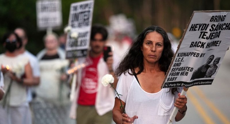 Mass deportation effort sweeps up U.S. citizen children with deported parents