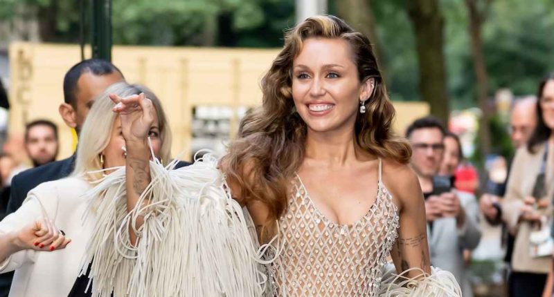 Miley Cyrus Admits She’s ‘Insecure’ and Only Wears ‘Grandma’’ Swimsuits