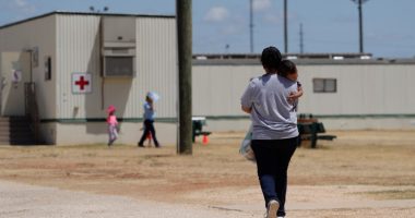 New insight into Texas family detention reveals adults fighting kids for clean water