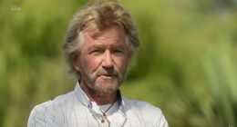 Noel Edmonds fights back tears recounting 'very dark times' and suicidal thoughts - as emotional Kiwi Adventure viewers gasp 'he has been to hell and back'