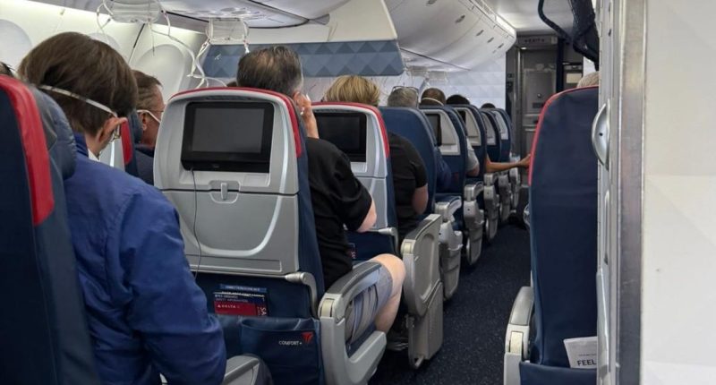 Passenger talks about emergency landing at Cecil Airport in Jacksonville