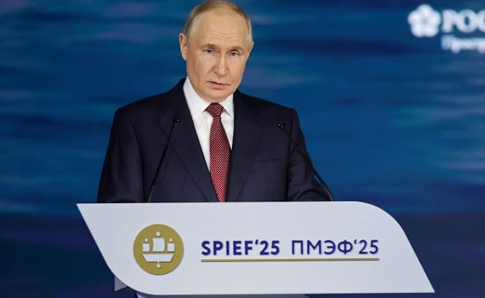 Putin boasts about Russia's economy despite recession fears