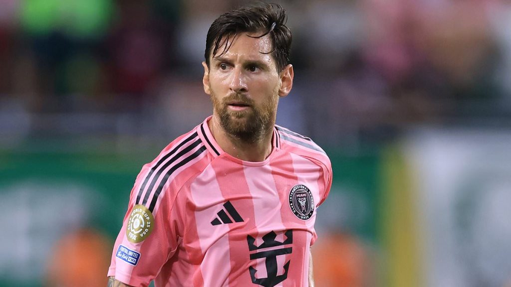 Revealed: Lionel Messi's classy gesture to Chelsea's new £28m wonderkid Estevao Willian - as fans claim the 'mantle is passed on'