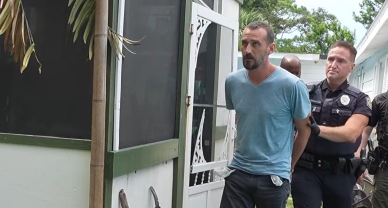 Sheriff: Florida man arrested after leaving 18-month-old son in hot car