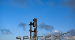 SpaceX starship explodes in gigantic fireball in Texas