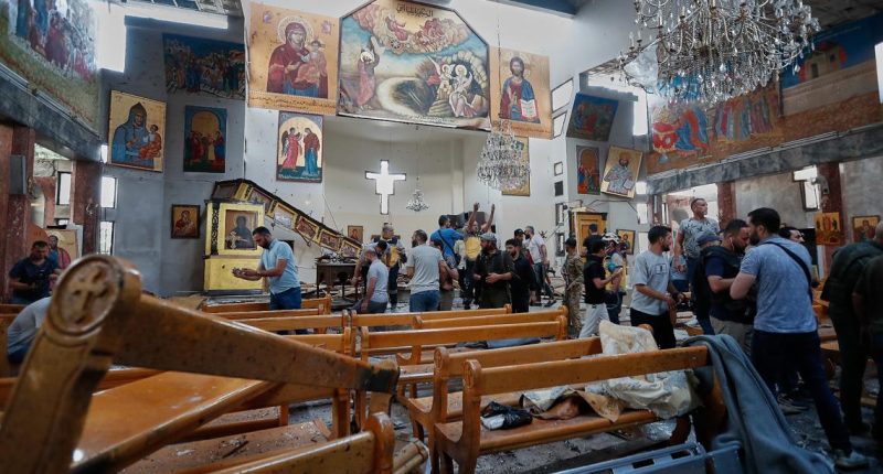 Suicide bomber attack kills 20 at Syrian church