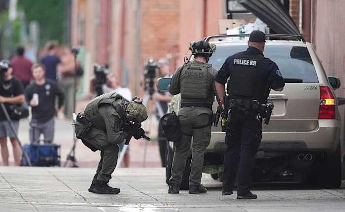 Suspect planned to kill all in group he called 'Zionist,' but appeared to have second thoughts