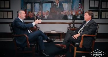 Ted Cruz-Tucker Carlson spat escalates