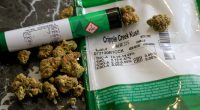 Texas Gov. Abbott vetoes THC ban, calls special session