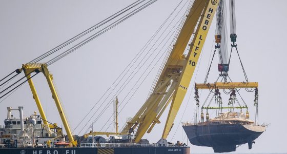The incredible crane that will carry Bayesian: Specially constructed lifter will slowly take £25 million superyacht to safety