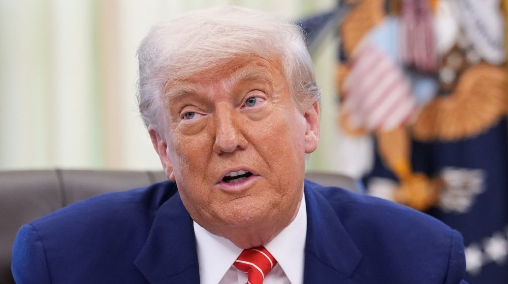 Trump Forgets To Cover His Bald Spots As Elon Feud Reaches A Boiling Point