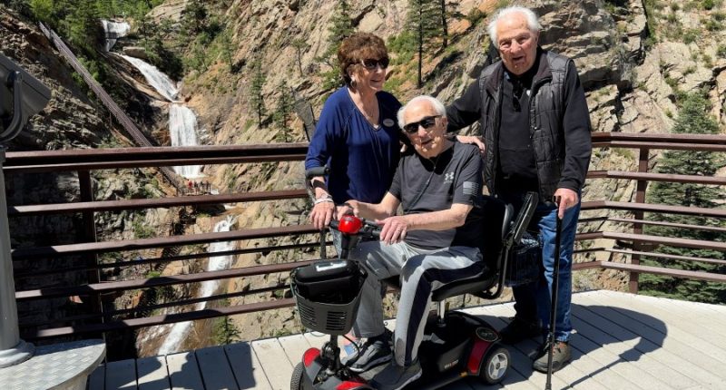 Twin veterans celebrate 95 years with bucket list item