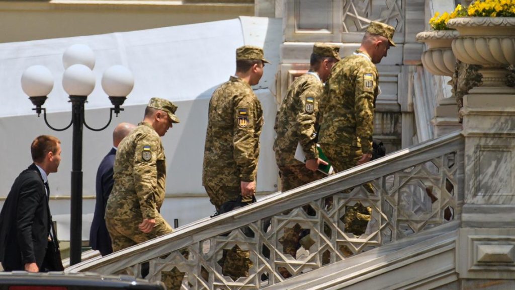 Ukraine strikes Russian airbases just before Istanbul talks