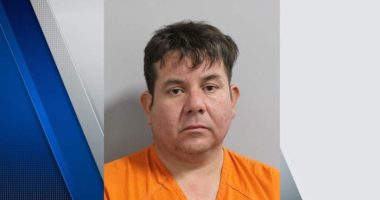 Unlicensed contractor arrested in Polk County after scamming thousands from Deltona customer, deputies say