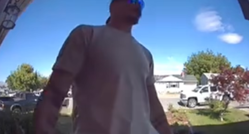 VIDEO: Last sighting of father Travis Decker before 3 girls found dead in Washington