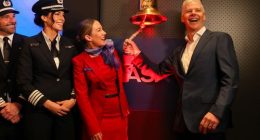 Virgin celebrates return to ASX with sale on flights
