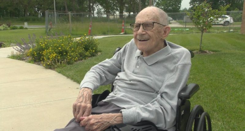 WWII vet to celebrate 100th birthday in Central IL