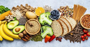 ZOE diet founder Prof Tim Spector reveals food trend that can ward off bowel cancer - and aids weight loss