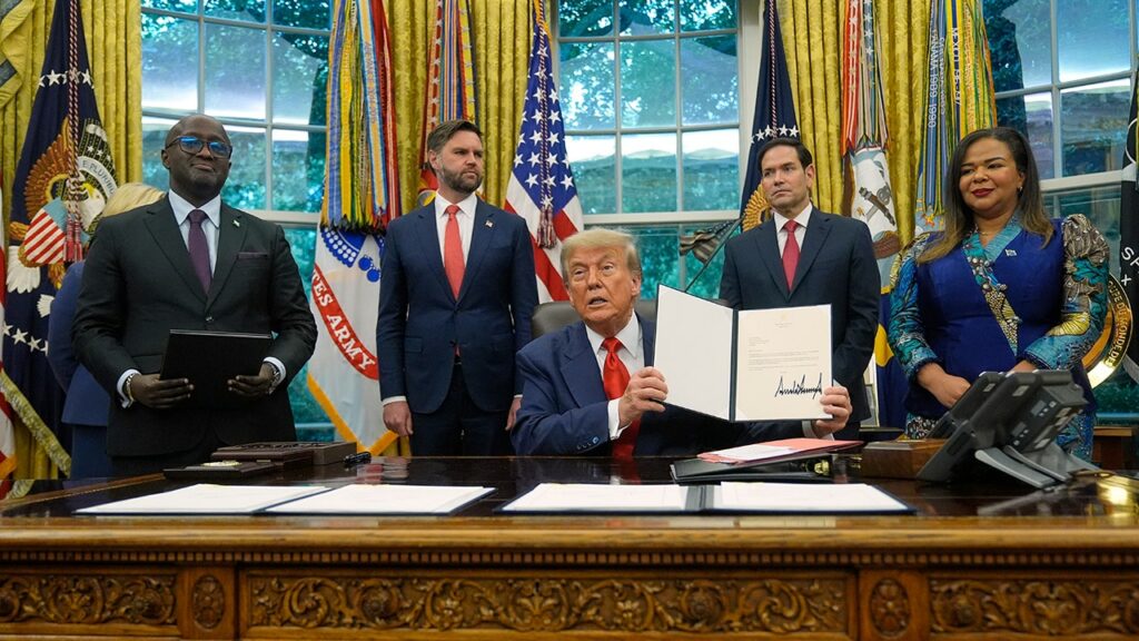 ‘Peacemaker’ Trump can end Africa’s biggest war, former White House advisor says