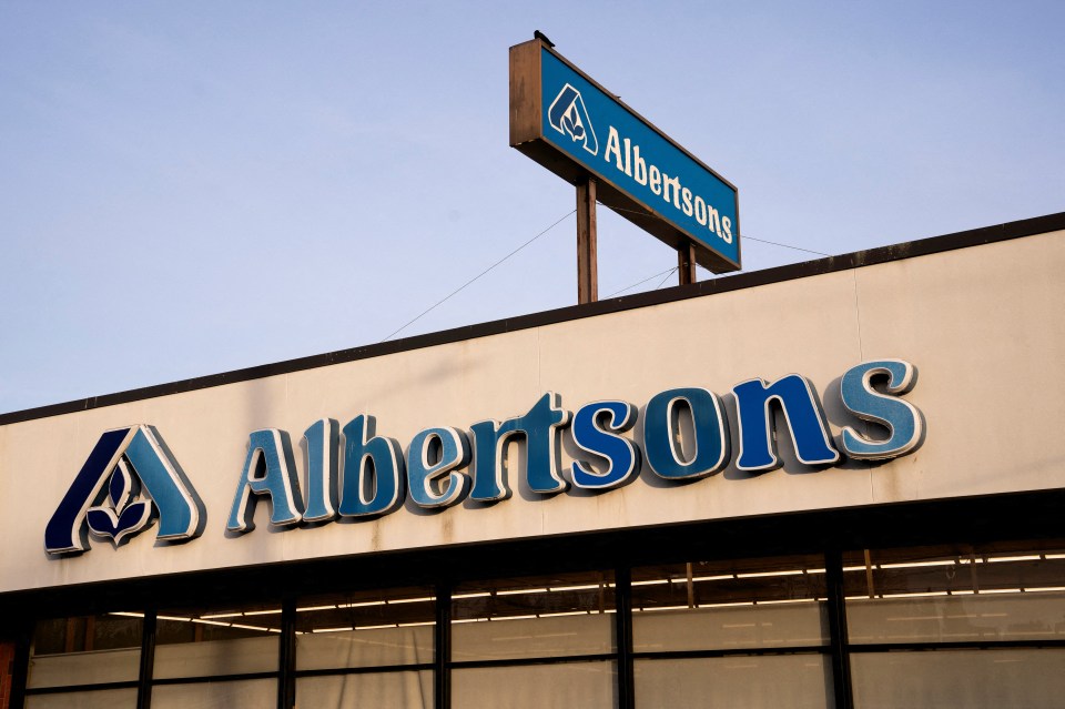 Albertsons supermarket sign.