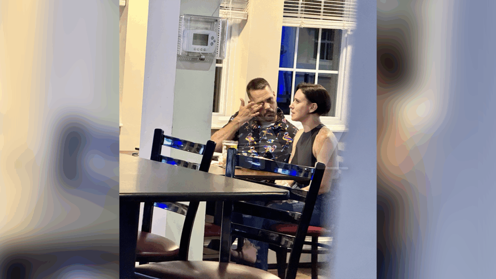 America's 'most hated mom,' Casey Anthony, spotted on apparent date at sports bar