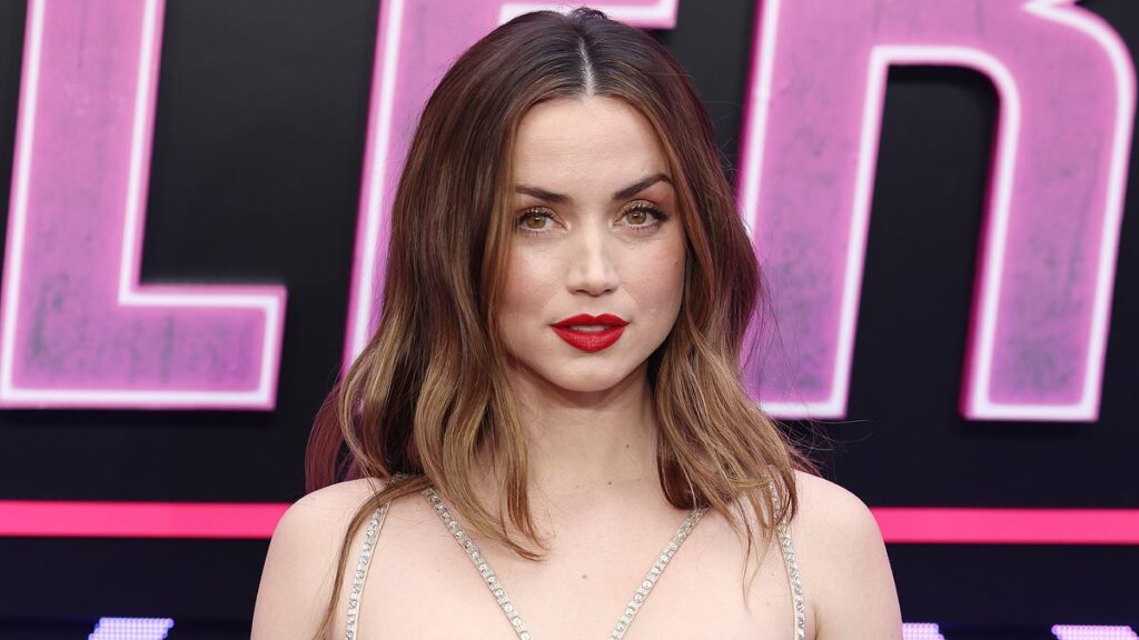 Ana de Armas sparks backlash with shady move towards Nicole Kidman