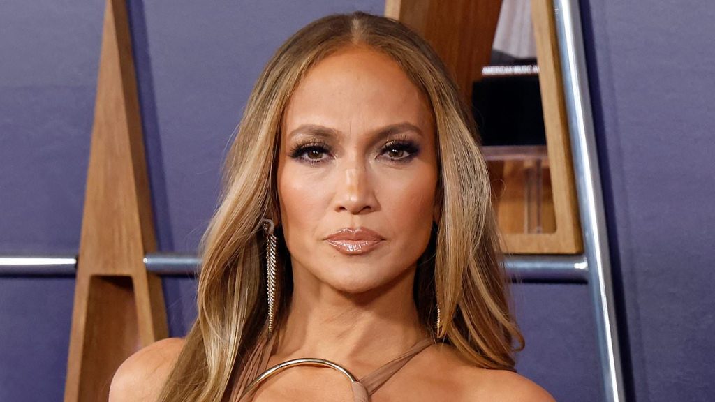 Ben Affleck and Jennifer Lopez stuck as $60M mansion FAILS to sell