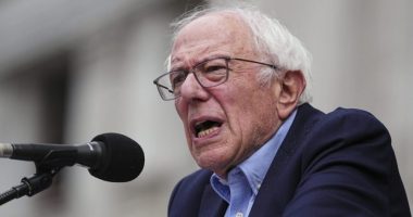 Bernie Sanders says the middle class is shrinking. He’s wrong. 