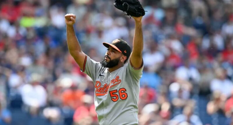 Blue Jays acquire Seranthony Dominguez in trade with Orioles