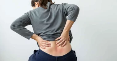 Can Hemorrhoids Cause Back Pain? Symptoms, Links & Relief Tips